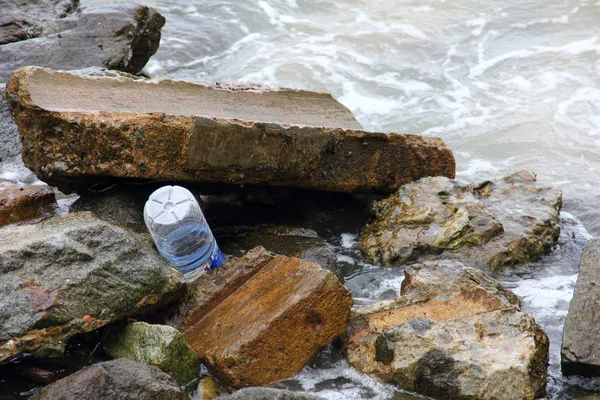 Plastic trash pollution — Stock Photo, Image