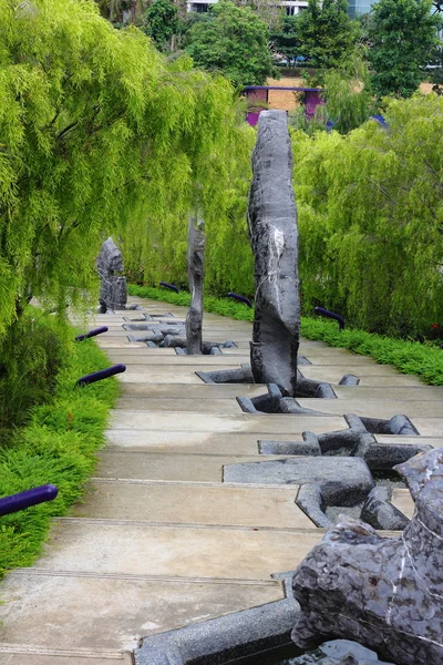 Camino escalonado en el jardín — Foto de Stock