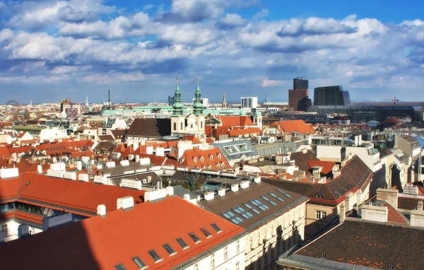 Luchtfoto van Wenen van Stephandom de noordelijke toren — Stockfoto