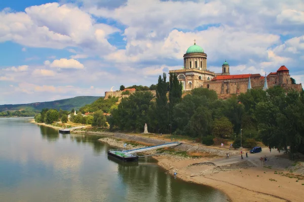 Vista de uma Basílica de Esztergom, Hungria — Fotografia de Stock
