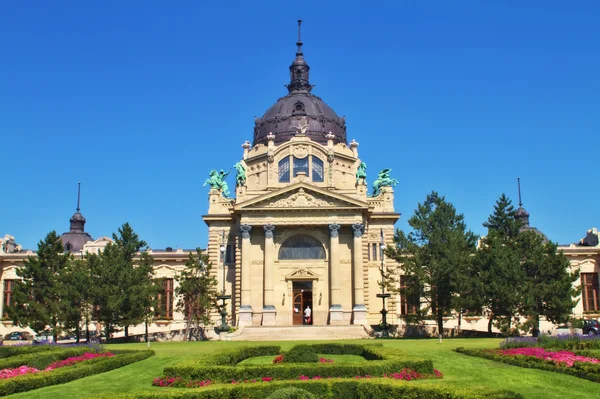 Szechenyi thermal baths main entry — Stock Photo, Image