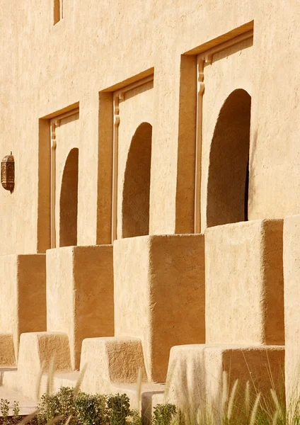Belo detalhamento da arquitetura arabesca — Fotografia de Stock