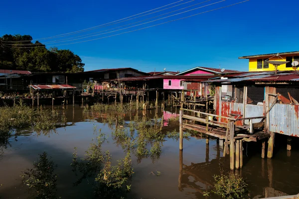 El famoso pueblo acuático de Brunéi — Foto de Stock