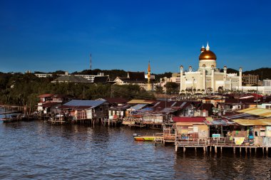 Ünlü su Köyü Brunei'nın başkenti