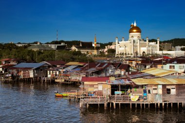 Ünlü su Köyü Brunei'nın başkenti