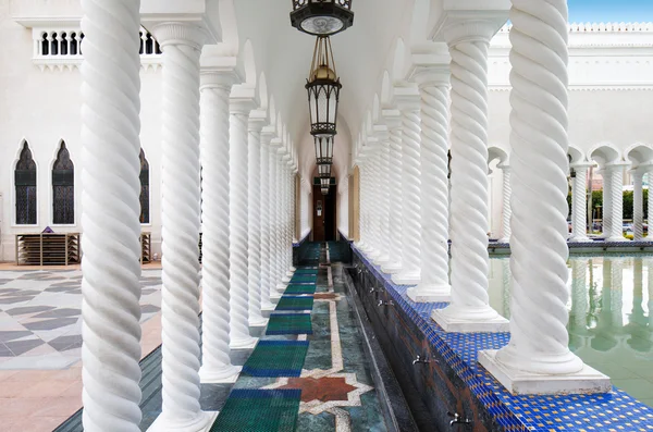 Mezquita Sultan Omar Ali Saifuddien en Brunei —  Fotos de Stock