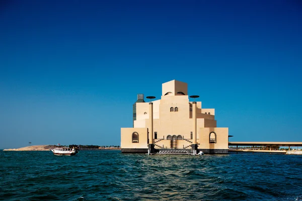 O Museu de Arte Islâmica em Doha, Qatar — Fotografia de Stock