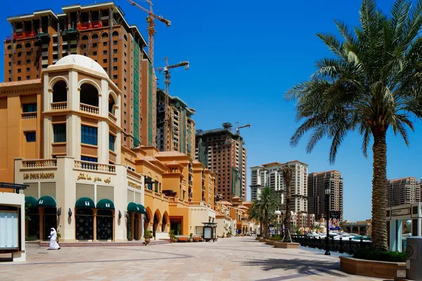 An artificial island Pearl-Qatar in Doha, Qatar — Stock Photo, Image