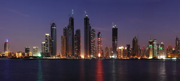 Lado esquerdo da Marina do Dubai, incluindo JBR visto do Golfo Pérsico — Fotografia de Stock