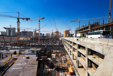 İnşaat Doha, Katar hız kesmeden devam ediyor