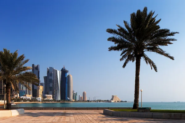 El horizonte de West Bay Doha, Qatar — Foto de Stock