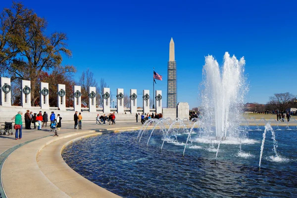 El Memorial Nacional de la Segunda Guerra Mundial en Washington DC, EE.UU. — Foto de Stock