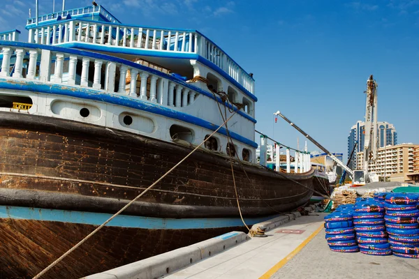 Deira Creek es un centro comercial entre Irán y la Península Arábiga — Foto de Stock