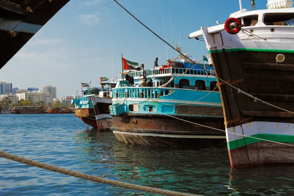 Deira creek είναι μια πλήμνη εμπορικών συναλλαγών μεταξύ του Ιράν και της Αραβικής χερσονήσου — Φωτογραφία Αρχείου