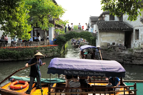 Zhouzhuang in China is known as the Venice of the East — Stock Photo, Image