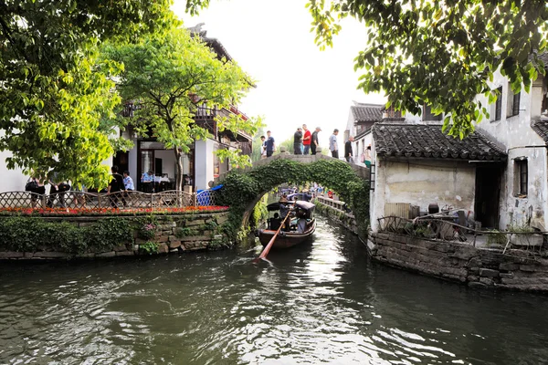 周庄在中国被称为东方的威尼斯 — 图库照片
