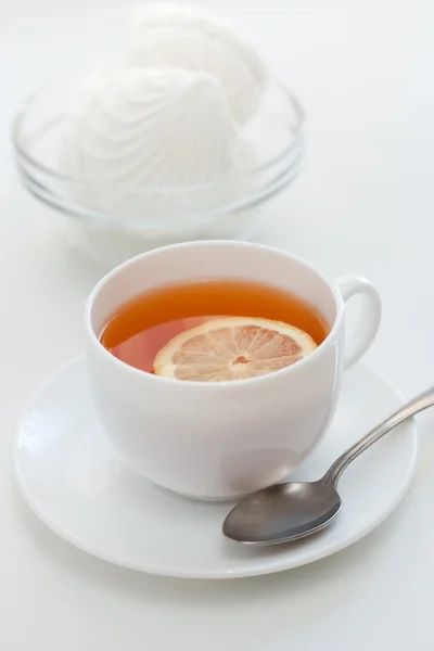 Zephyr and tea with a lemon — Stock Photo, Image