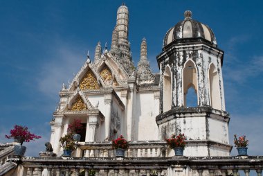 Beyaz pagoda phra nakhon khiri Tarih Parkı içinde