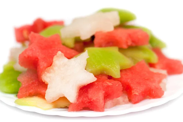Insalata di frutta con melone, anguria e kiwi su sfondo bianco — Foto Stock