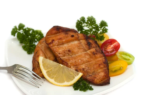 Gegrilde kipfilet met groenten — Stockfoto