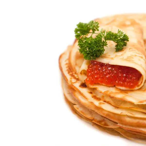 Pancakes with red caviar - traditional russian food — Stock Photo, Image