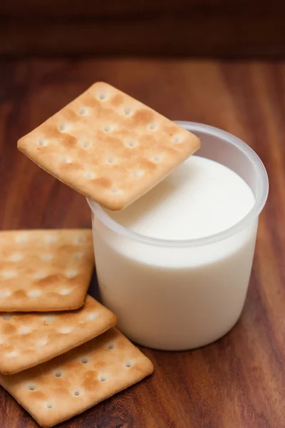 Cookies and milk — Stock Photo, Image