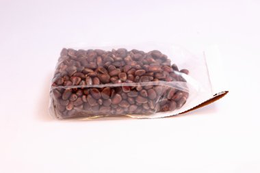 çam fıstığı package.isolated içinde