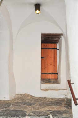kapı.