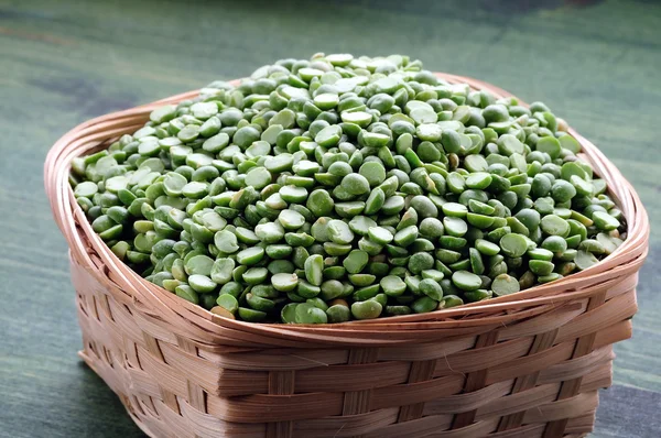 Dried green peas — Stock Photo, Image