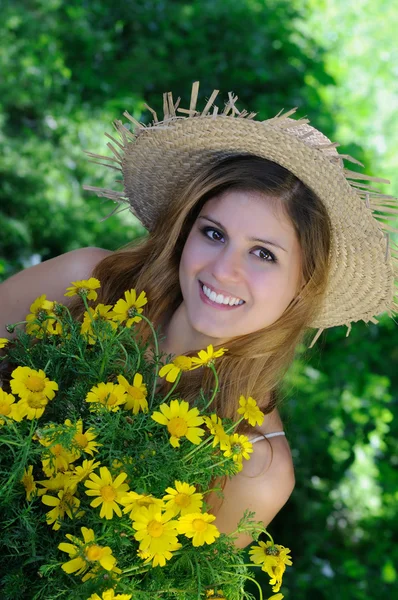 Smiling in springtime — Stock Photo, Image