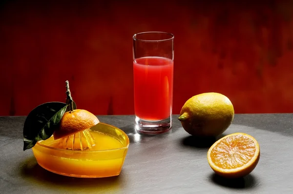 Gesunder Orangensaft — Stockfoto