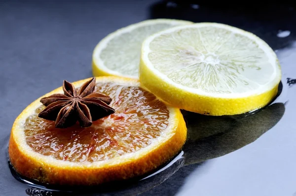 Fette di limone e arancia — Foto Stock