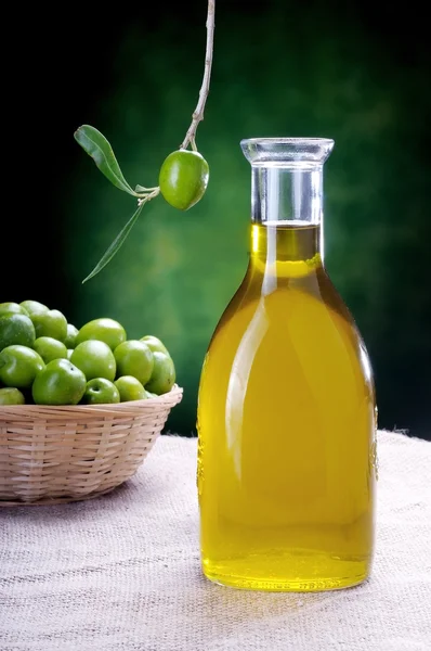 Butelka oliwy extra virgin — Zdjęcie stockowe