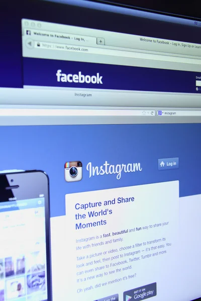 Facebook e Instagram página principal — Fotografia de Stock