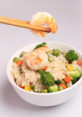 sebze kızarmış pilav