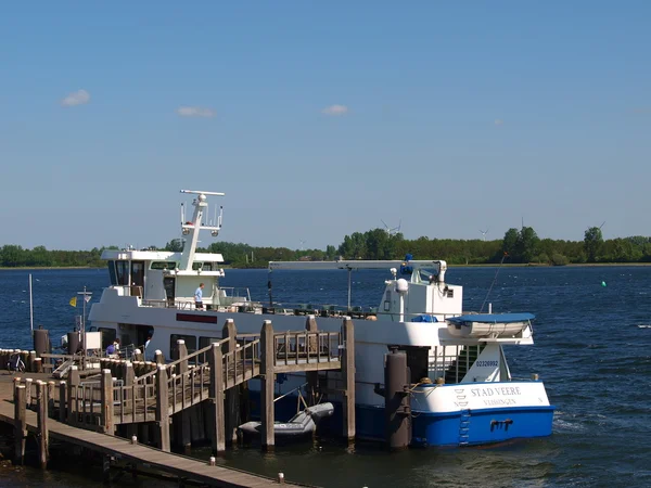 Boat at the marina — Stock Photo, Image