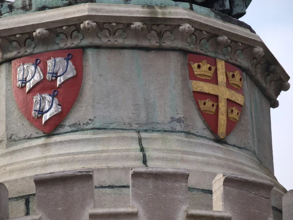 Wapenschild op het standbeeld van jan breydel — Stockfoto