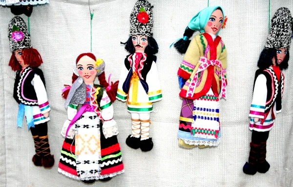 The Moldovan dolls in national costume man and a woman — Stock Photo, Image