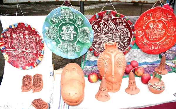 Decorative clay plates and ocarina Moldova — Stock Photo, Image