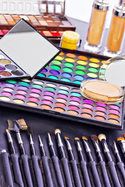 Professional makeup kit — Stock Photo, Image
