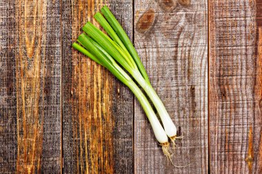 küçük yeşil soğan 