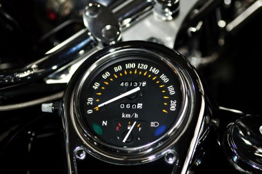 hızölçer gelen harley davidson motosiklet.