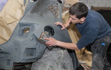 araba vücut çalışma.