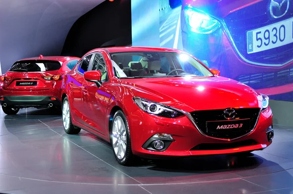 Mazda 3 auf iaa 2013 — Stockfoto