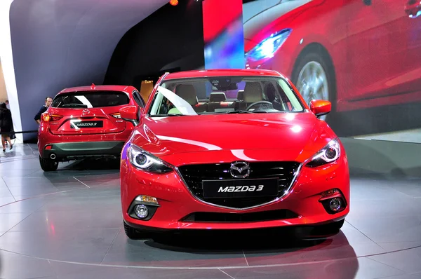 Mazda 3 auf iaa 2013 — Stockfoto