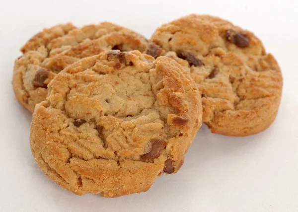 Tres galletas de chocolate con mantequilla de cacahuete — Foto de Stock