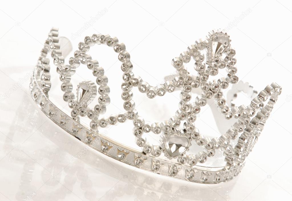 crown or tiara