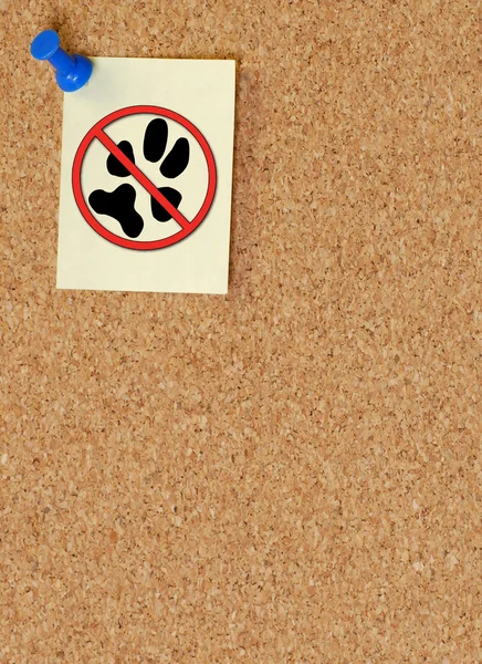 No pets allowed note tacked to corkboard — Stock Photo, Image