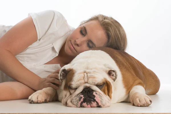 Dívka a její pes — Stock fotografie