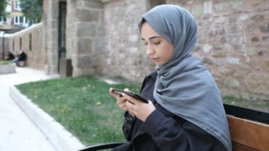 Başörtüsü Kadın, Müslüman Kadın Telefon yeşil ekranı göster
